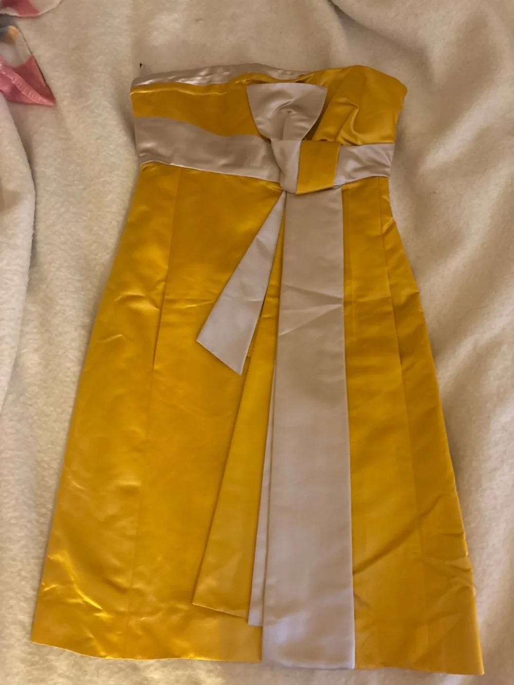 Celine Yellow Strapless Satin Dress with White Bow Panel - Picture 5 of 9